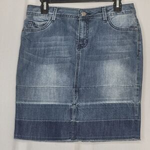 G. H. Bass & Co. Released Hem Denim Pencil Skirt - Size 8
